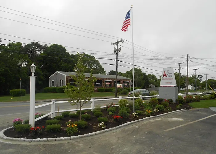 Cape Shore Inn